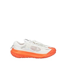 Спортивне взуття NIKE