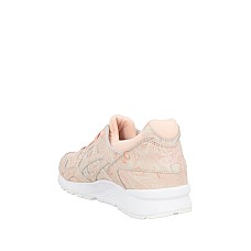 Спортивне взуття ASICS