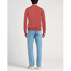 Светри ALPHA STUDIO