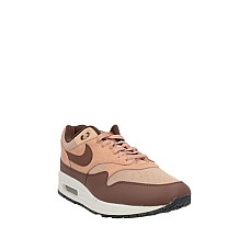 Спортивне взуття NIKE