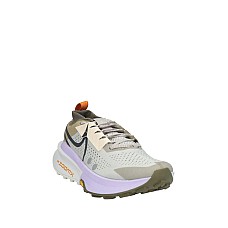 Спортивне взуття NIKE