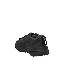 Спортивне взуття NIKE