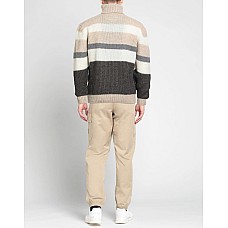 Водолазки EXIBIT