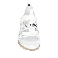 Сандалі DR. MARTENS