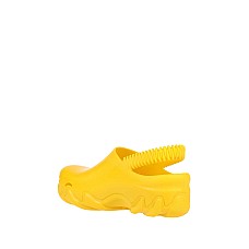 Мюлі та сабо GCDS