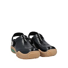 Мюлі та сабо FENDI