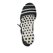 Спортивне взуття NIKE