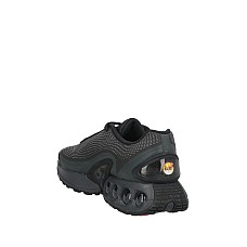 Спортивне взуття NIKE