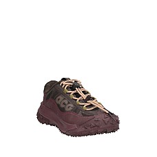 Спортивне взуття NIKE