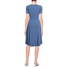 Платья-футляр SANDRO