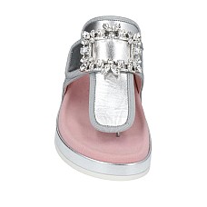 Вʼєтнамки ROGER VIVIER