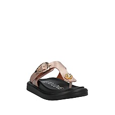 Вʼєтнамки GAI MATTIOLO