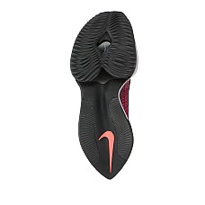 Спортивне взуття NIKE