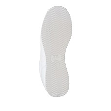 Спортивне взуття NIKE