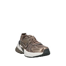 Спортивне взуття NIKE