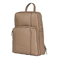 Рюкзаки PIQUADRO