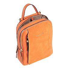 Рюкзаки PIQUADRO