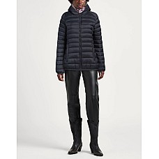 Пуховики INVICTA