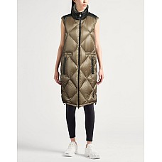 Пуховики COLMAR