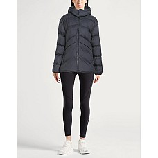 Пуховики EA7