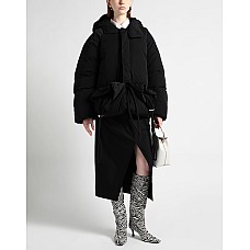 Пуховики JACQUEMUS