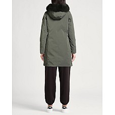 Пуховики COLMAR