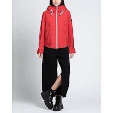 Пуховики PEUTEREY