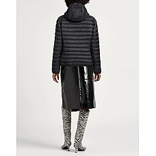 Пуховики INVICTA