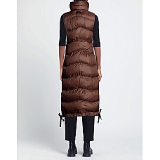 Пуховики PEUTEREY