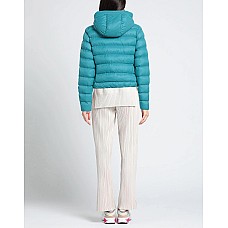 Пуховики INVICTA