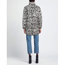 Пуховики LOVE MOSCHINO