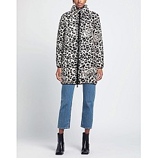 Пуховики LOVE MOSCHINO