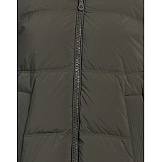 Пуховики PEUTEREY