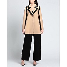 Пальта BOUTIQUE MOSCHINO