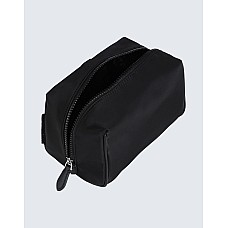 Косметички KARL LAGERFELD